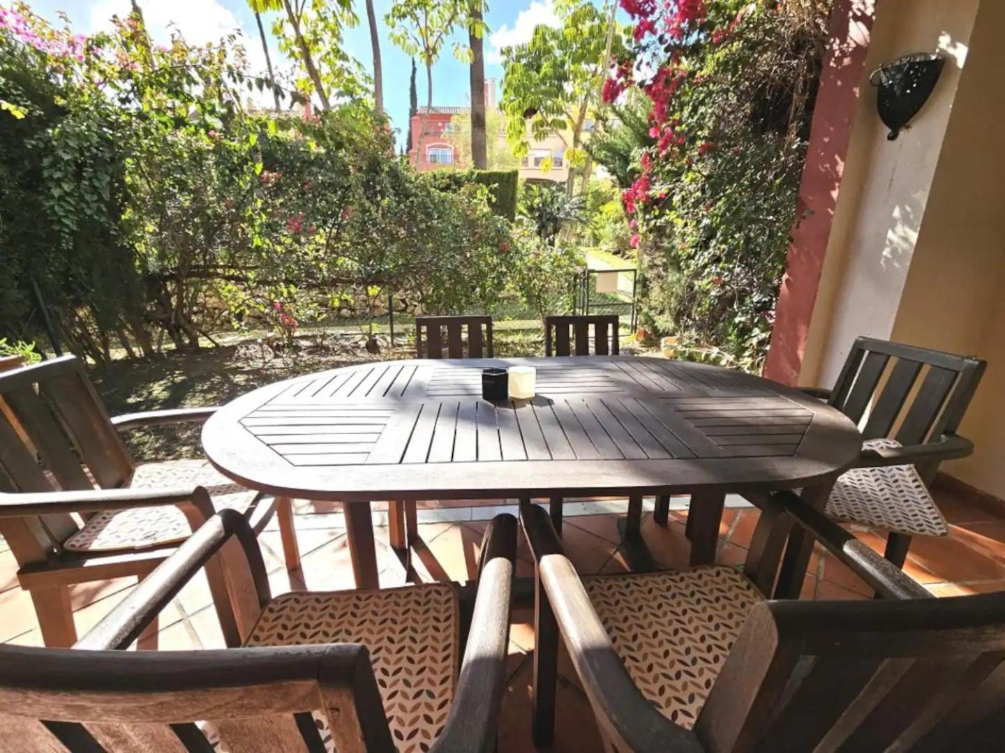 Pass The Keys Amplia Casa En Zona Ideal Marbella